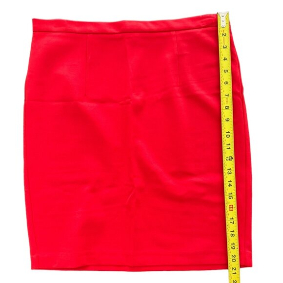 NEW Dalia Collection Red Modern Fit Short Straight Stretch Skirt Low Waist Zip 8 - Picture 4 of 7